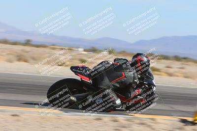 media/Jan-18-2024-Racers Edge (Thu) [[008952c709]]/B Group/Session 2 (Turn 15 Inside)/